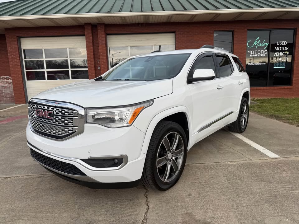 2019 GMC Acadia Denali