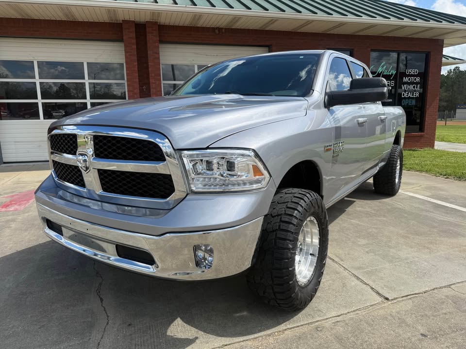 2019 RAM Ram 1500 Classic SLT