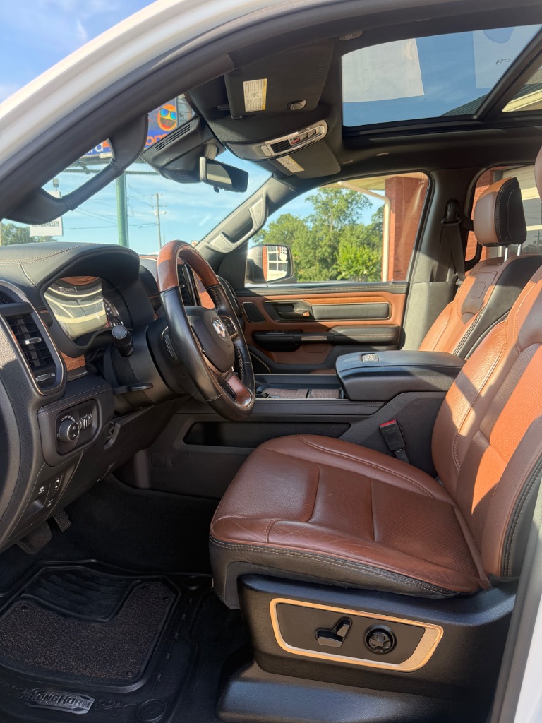 2022 RAM Ram 1500 Pickup Longhorn - Photo 11