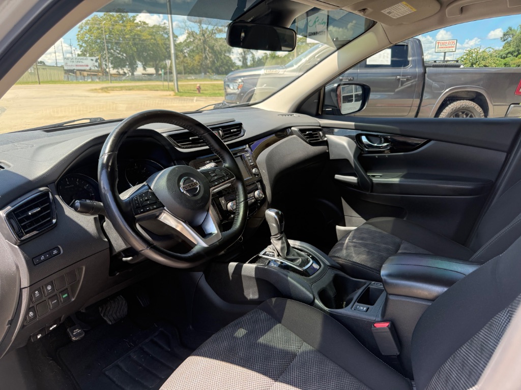 2021 Nissan Rogue Sport SV - Photo 10