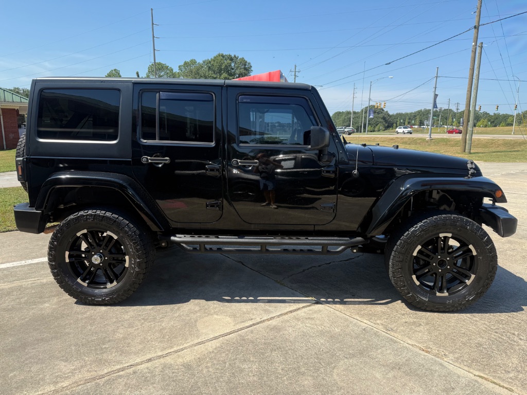 2016 Jeep Wrangler Unlimited Sahara - Photo 6