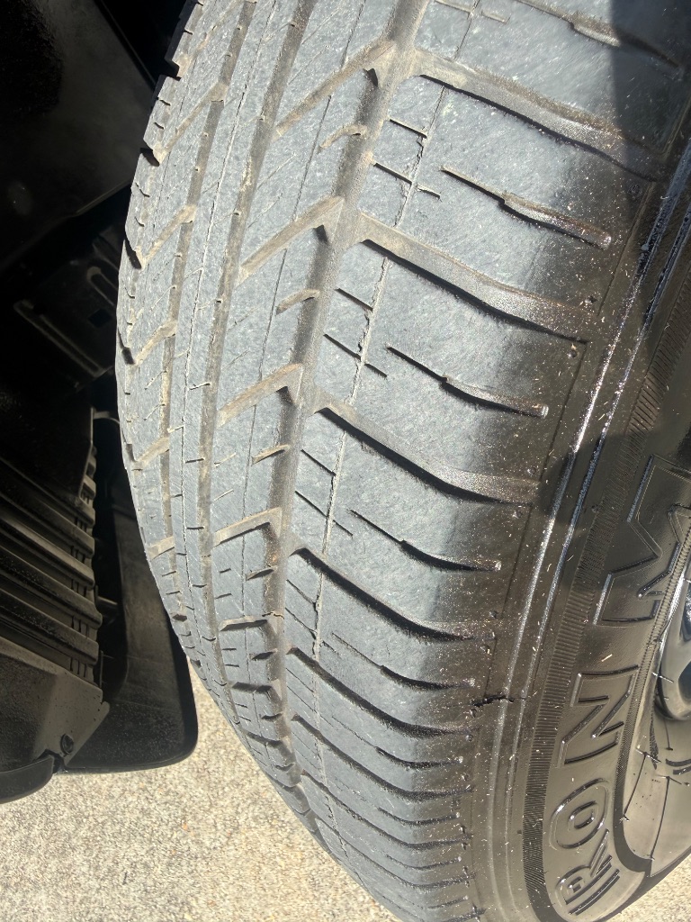 2021 Nissan Frontier SV - Photo 12