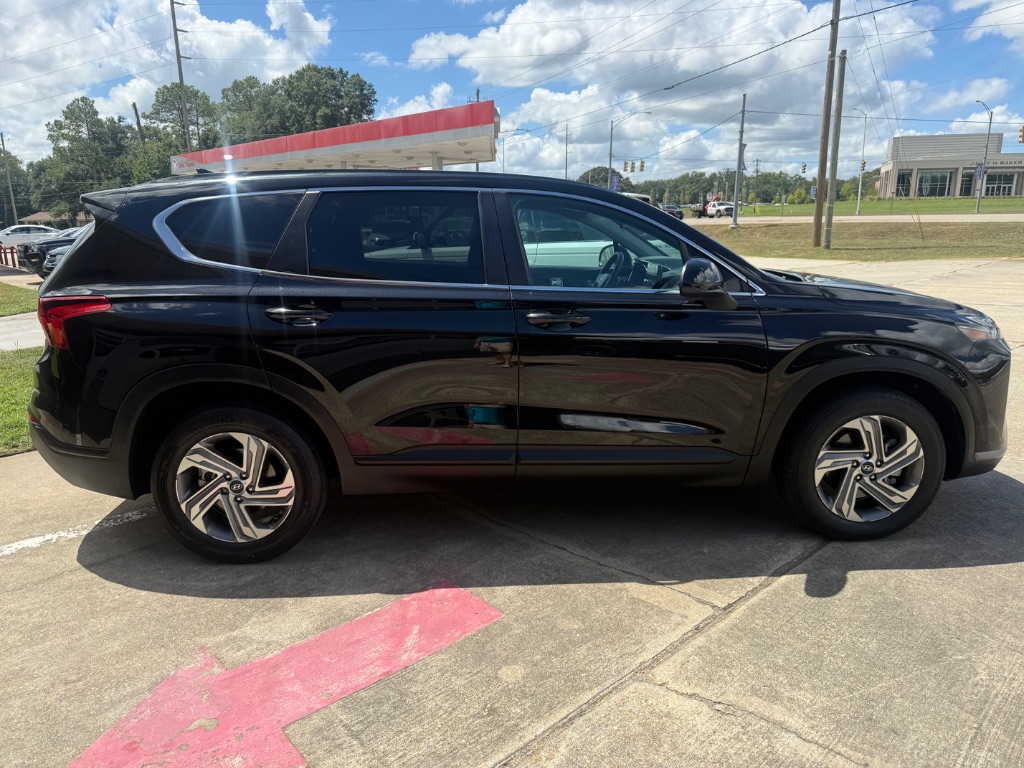 2021 Hyundai Santa Fe SE - Photo 6