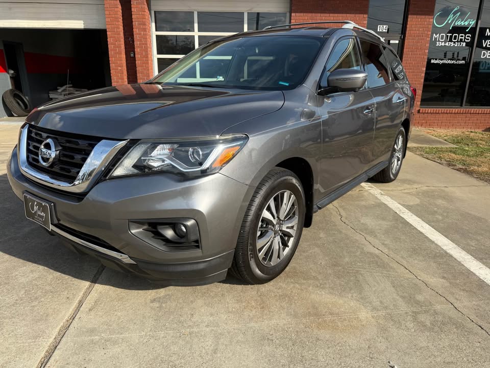 2019 Nissan Pathfinder SL